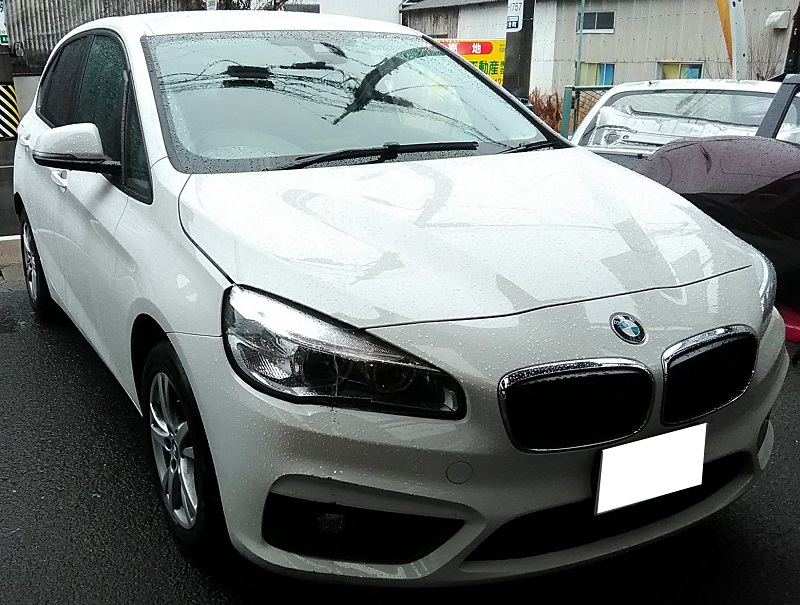 BMW　218i